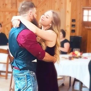 Meet your Posher, Emilee